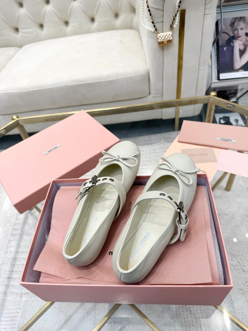 Miu Miu flat shoes